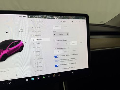 Used 2020 Tesla Model Y Long Range AWD/4WD image 20
