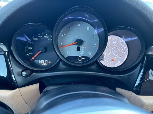 Used 2020 Porsche Macan S image 10