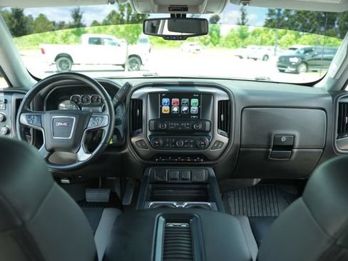 Used 2018 GMC Sierra 1500 SLT w/ All Terrain Package AWD/4WD image 24