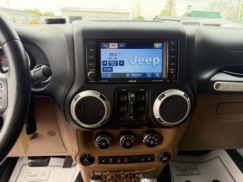 Used 2012 Jeep Wrangler Unlimited Sahara w/ Trailer Tow Group image 11