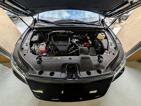 Used 2025 Lexus RX 350 Premium image 17