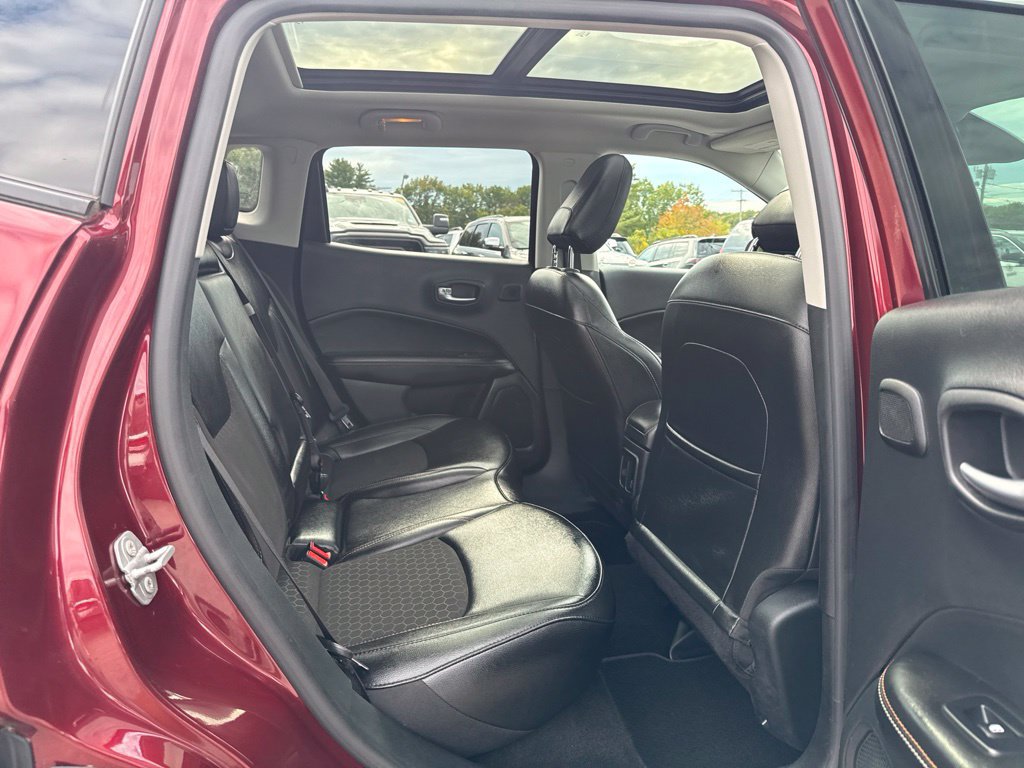 Certified 2021 Jeep Compass Latitude w/ Sun and Sound Group AWD/4WD image 26