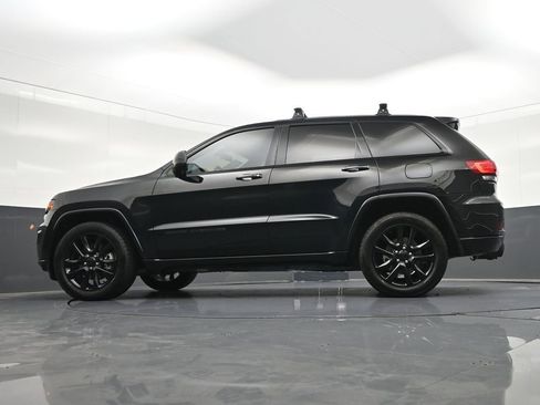 Used 2021 Jeep Grand Cherokee Laredo X RWD image 26