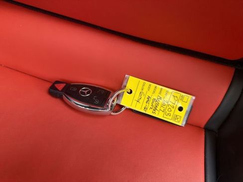 Used 2017 Mercedes-Benz AMG GT S image 28