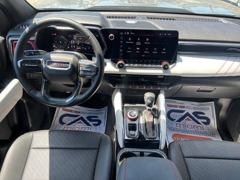 Used 2024 GMC Canyon AT4X AWD/4WD image 11