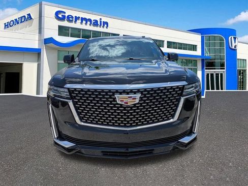 Used 2024 Cadillac Escalade ESV Premium Luxury AWD/4WD image 9