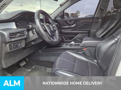 Used 2021 Lincoln Corsair AWD w/ Equipment Group 101A image 4