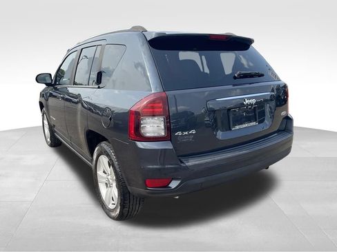 Used 2014 Jeep Compass Latitude AWD/4WD image 12