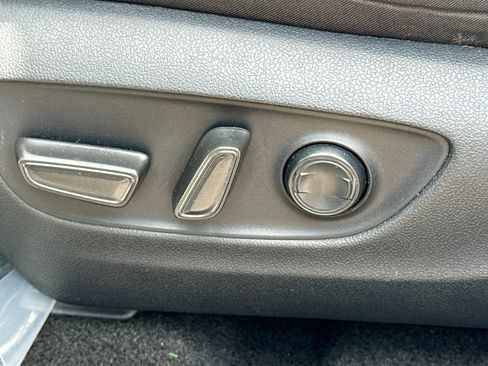 Used 2024 Toyota RAV4 XLE w/ Convenience Package image 25