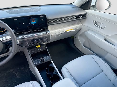 New 2026 Hyundai Kona Limited image 17