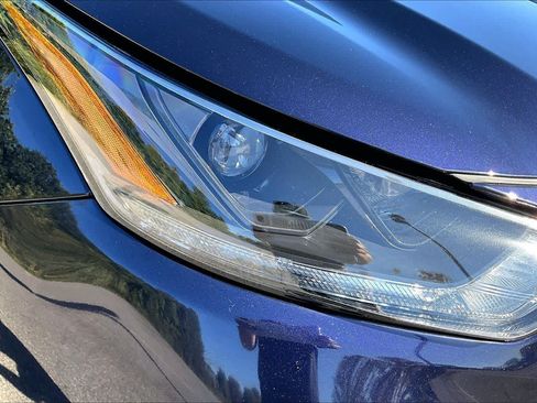Used 2023 Toyota Highlander XSE AWD/4WD image 27