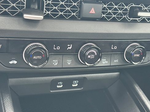 Used 2024 Honda Accord EX image 19