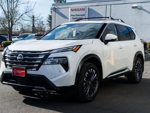 New 2026 Nissan Rogue Platinum w/ Platinum Premium Package AWD/4WD image 3