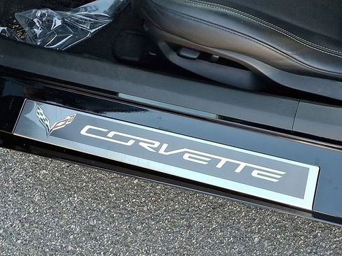 Used 2019 Chevrolet Corvette Stingray Coupe w/ 1LT image 35