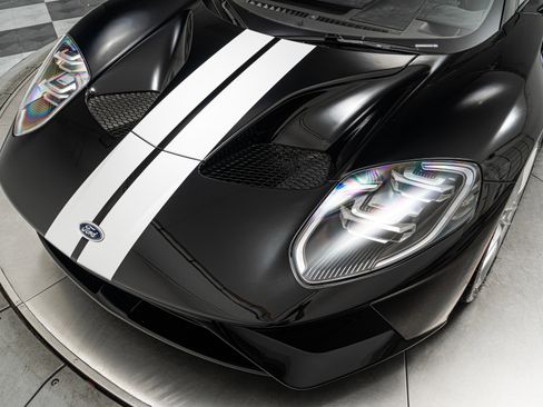Used 2020 Ford GT image 41