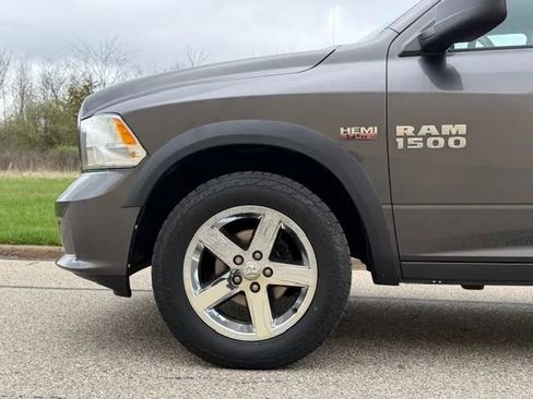 Used 2015 RAM 1500 Express AWD/4WD image 15