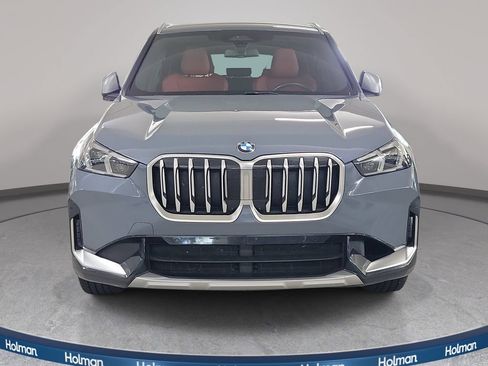 Used 2023 BMW X1 xDrive28i w/ Convenience Package AWD/4WD image 3