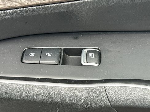 Used 2021 Kia Sorento EX image 22