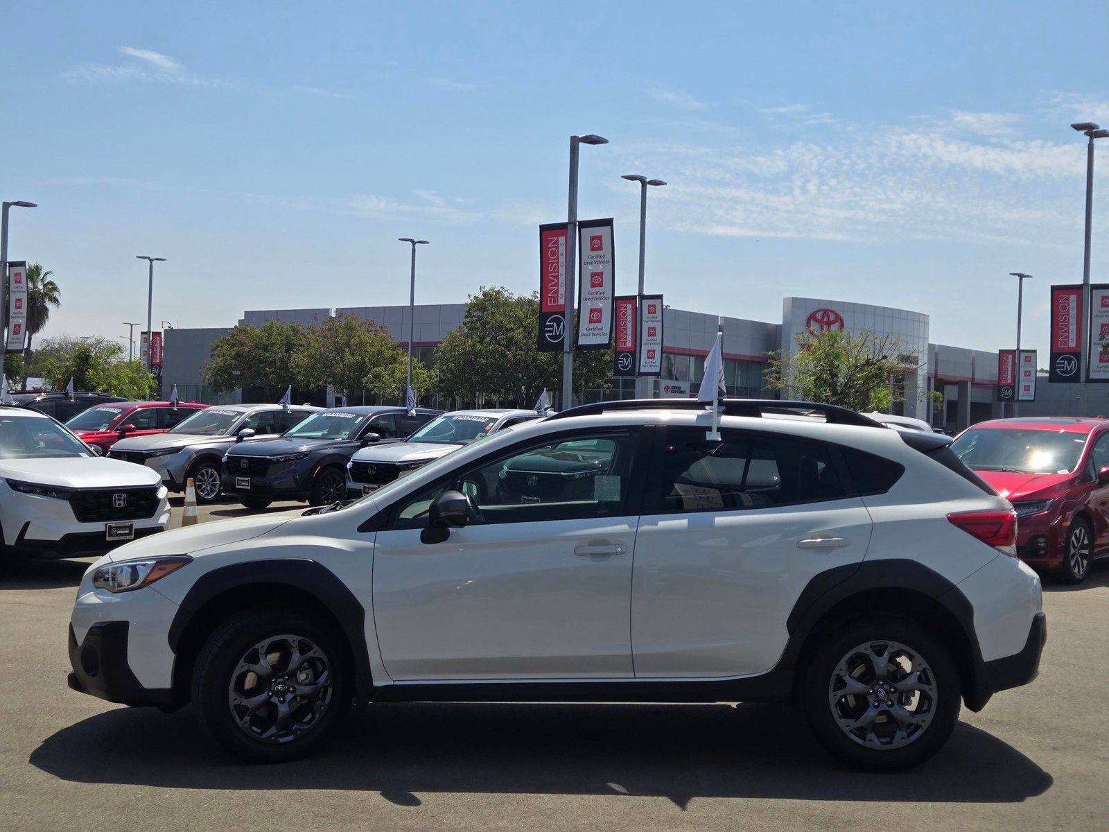 Used 2022 Subaru Crosstrek 2.5i Sport w/ Moonroof Package AWD/4WD image 4