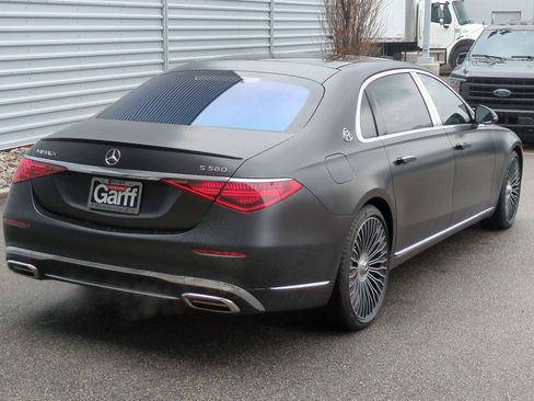 Used 2025 Mercedes-Benz Maybach S 580 4MATIC image 3