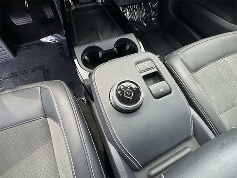 Used 2024 Ford Mustang Mach-E GT image 28