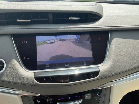 Used 2023 Cadillac XT5 Premium Luxury AWD/4WD image 20