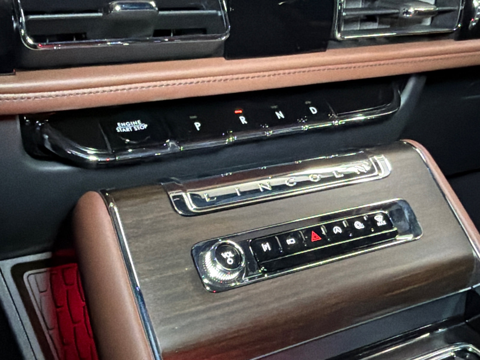 New 2027 Lincoln Aviator Reserve AWD/4WD image 30