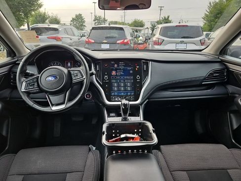 Used 2023 Subaru Outback Premium AWD/4WD image 5