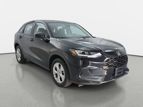 Used 2023 Honda HR-V LX image 3