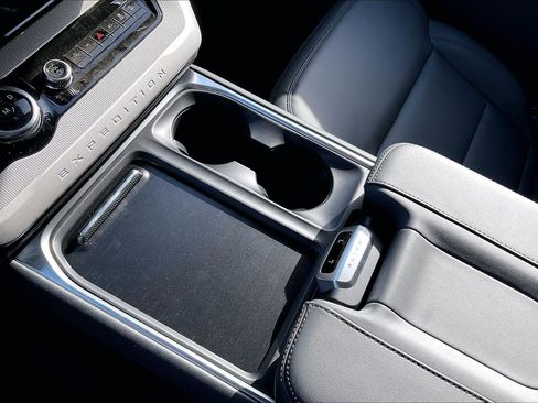 New 2026 Ford Expedition Max Active image 8