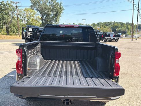 New 2026 Chevrolet Silverado 1500 Custom RWD image 10
