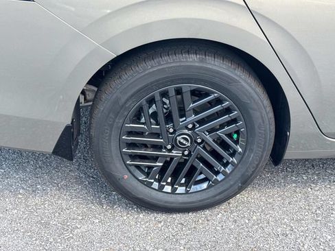 New 2027 Nissan Sentra SV w/ SV Convenience Package FWD image 11
