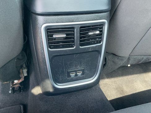 Used 2023 Dodge Charger SXT RWD image 10