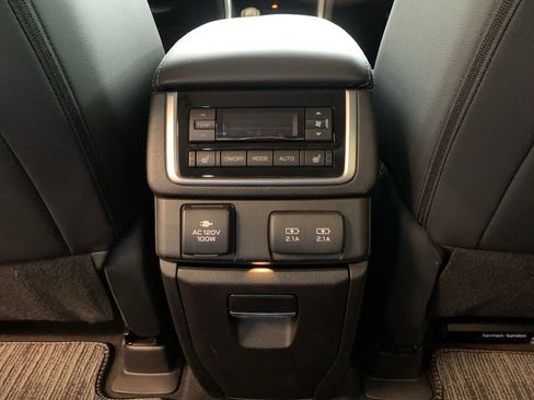 Used 2022 Subaru Ascent Touring w/ Popular Package #2A AWD/4WD image 14
