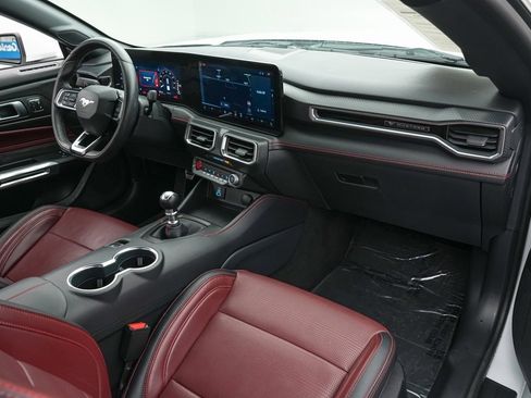 Certified 2025 Ford Mustang GT Premium image 26