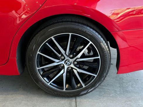 Certified 2024 Toyota Camry SE w/ Convenience Package image 16