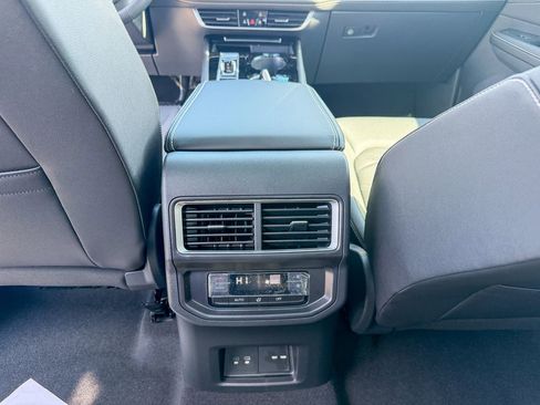New 2026 Volkswagen Atlas SE AWD/4WD image 27