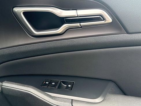 New 2026 Kia Sportage EX AWD/4WD image 16