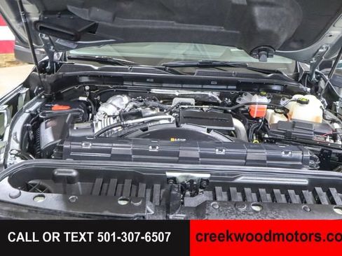 Used 2024 GMC Sierra 2500 AT4X AWD/4WD image 38