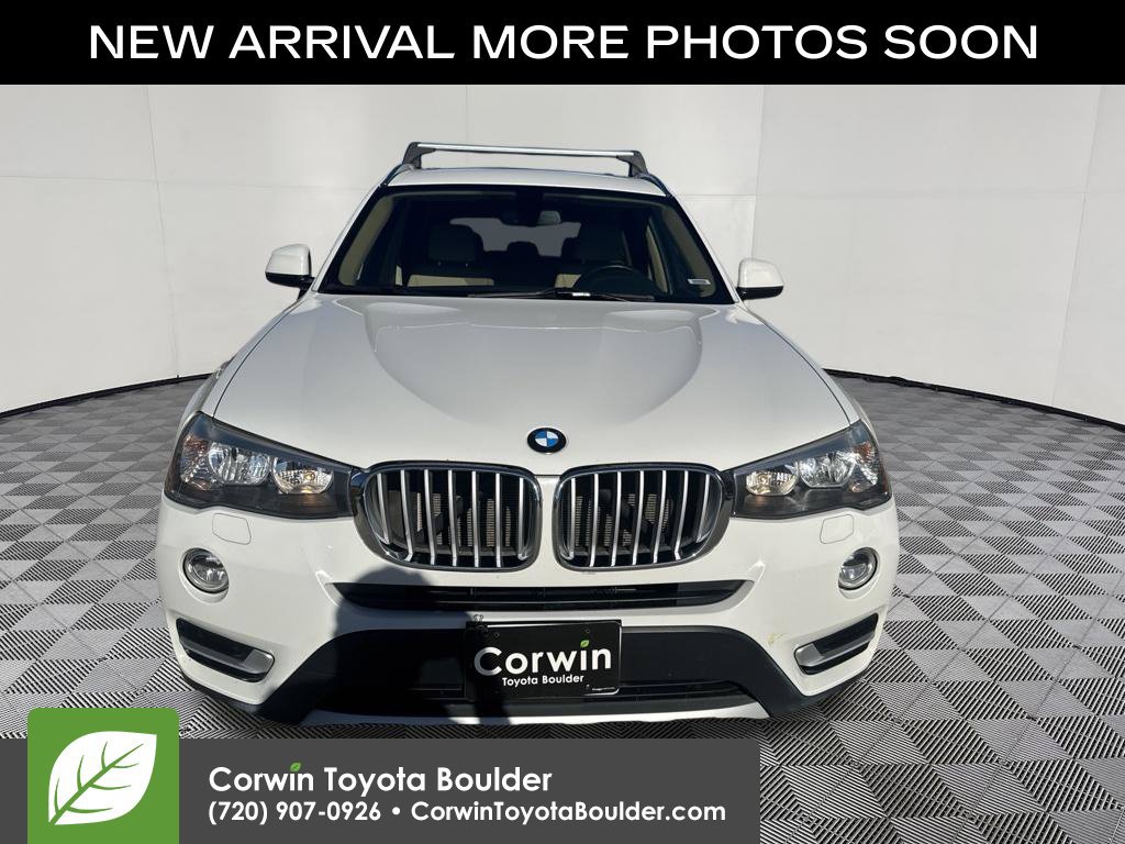 Used 2017 BMW X3 xDrive28i AWD/4WD image 2