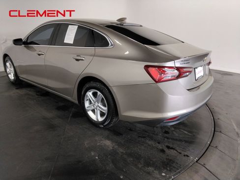 Used 2022 Chevrolet Malibu LT FWD image 7