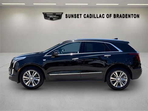Certified 2023 Cadillac XT5 Premium Luxury w/ Platinum Package AWD/4WD image 6
