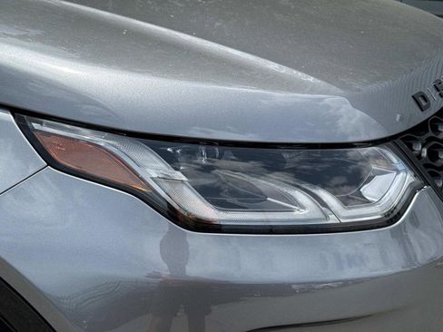 New 2025 Land Rover Discovery Sport Dynamic SE image 8