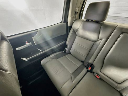 Used 2019 Toyota Tundra Limited w/ Limited Premium Package AWD/4WD image 12