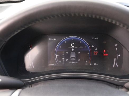 Used 2025 Toyota Grand Highlander AWD image 16