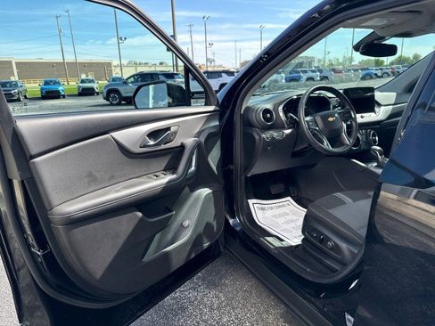 Used 2024 Chevrolet Blazer LT w/ Convenience Package FWD image 13