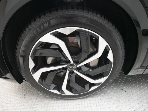 Certified 2024 Audi Q8 e-tron Prestige w/ Prestige Package AWD/4WD image 26