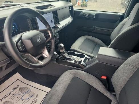 Used 2025 Ford Bronco Big Bend image 3