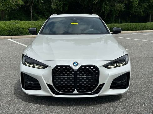 Used 2022 BMW 430i Coupe w/ M Sport Package RWD image 8