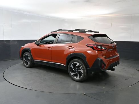 Used 2024 Subaru Crosstrek 2.5i Limited w/ Crosstrek Mirror Package AWD/4WD image 3